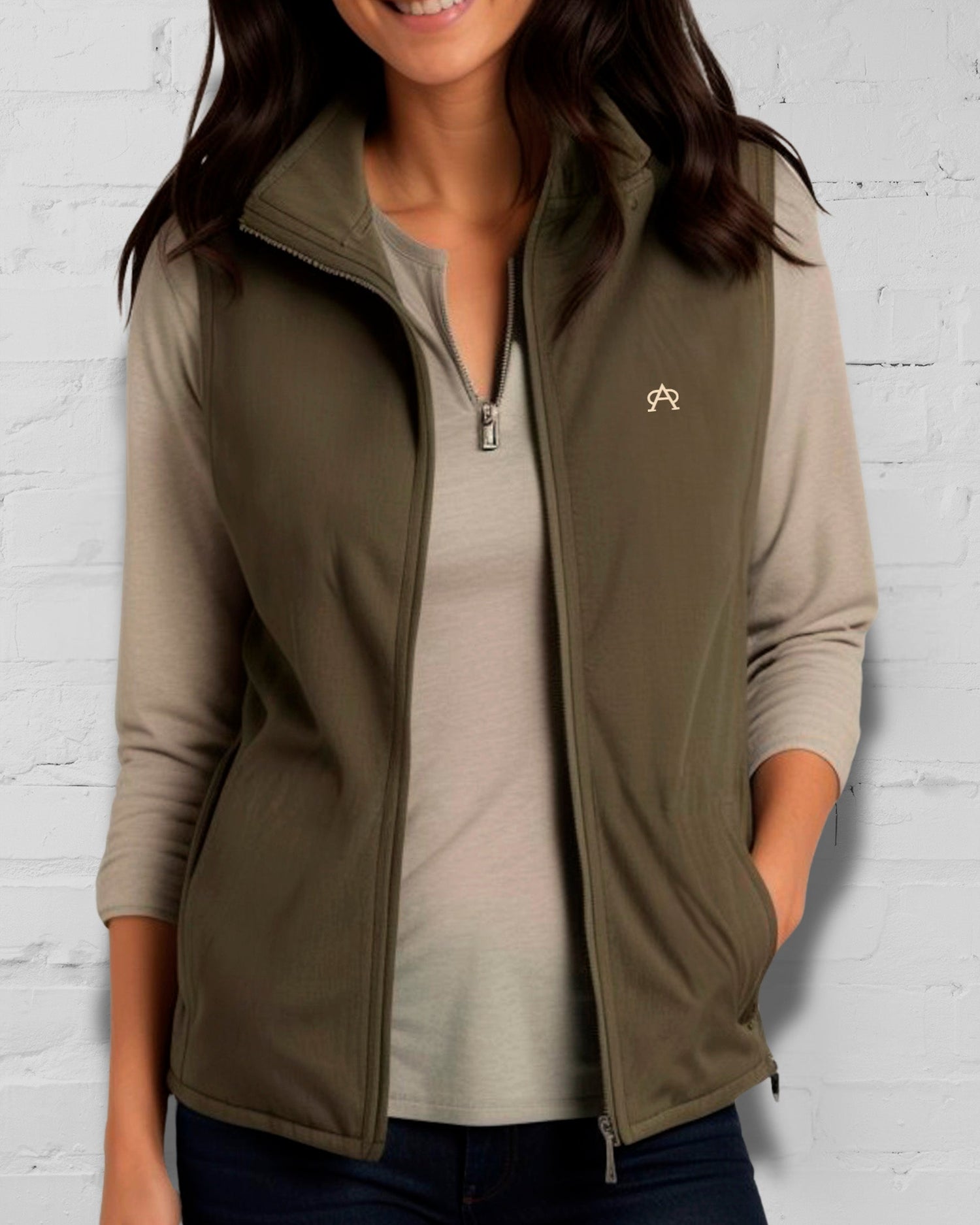 CHAQUETAS Y CHALECOS